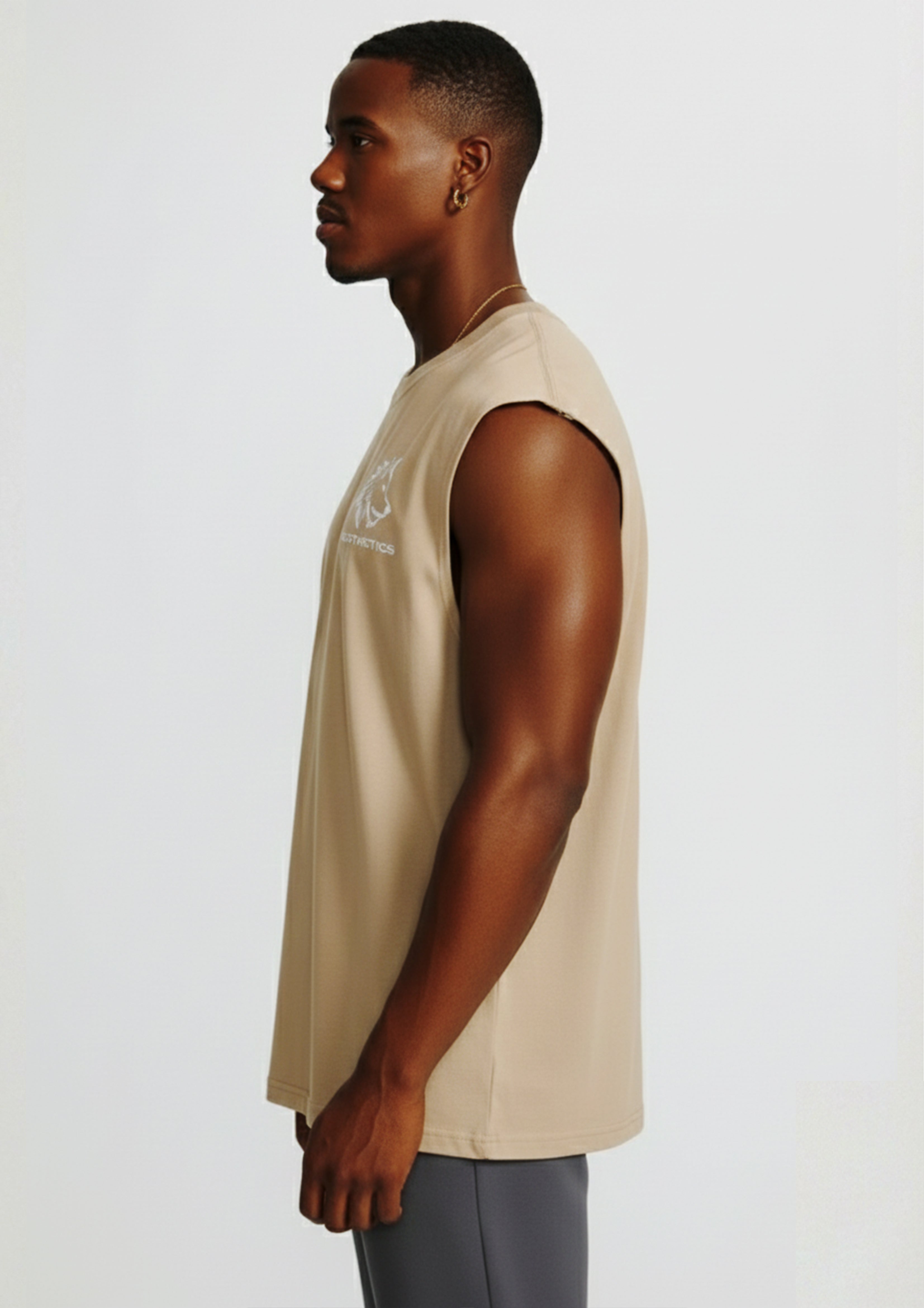 Sleeveless oversized cut offs beige