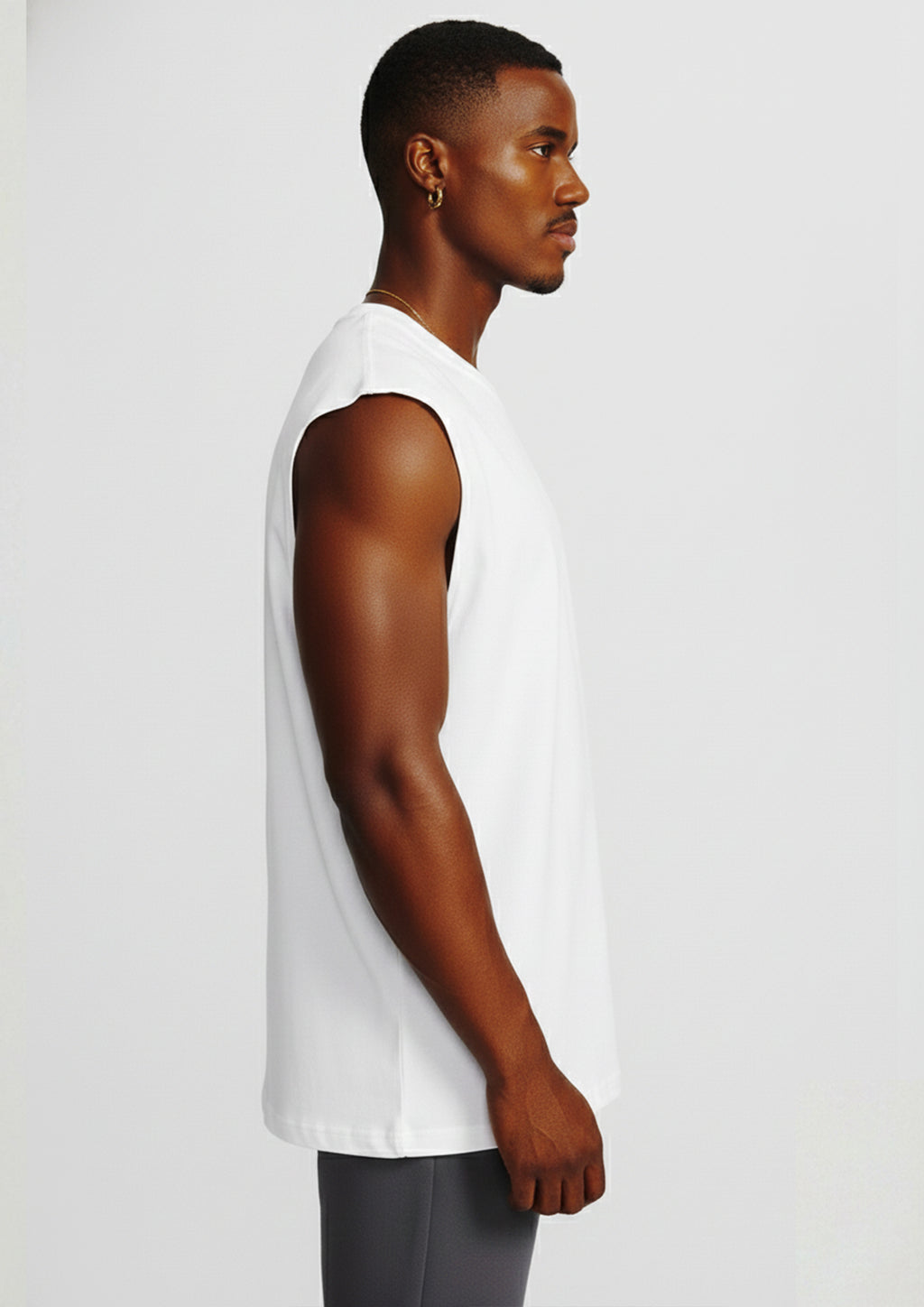 Sleeveless oversized cut offs white